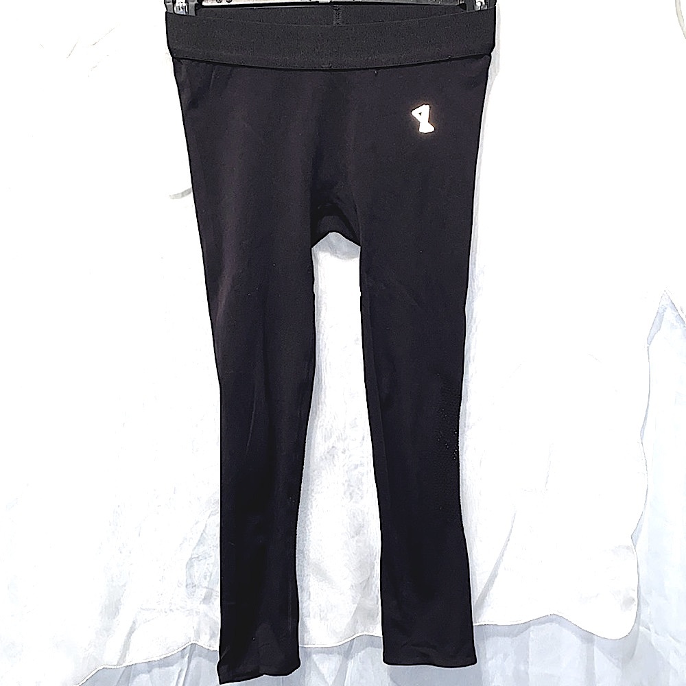 BLACK NETTED BOTTOM LEGGINGS SZ S NO TAGS